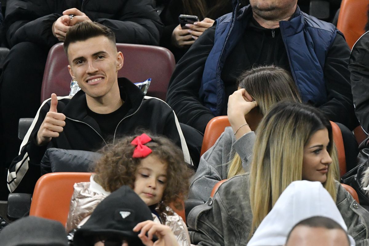 Tavi Popescu, apariție inedită în vacanță » Și-a acoperit corpul de tatuaje + Are un nou look