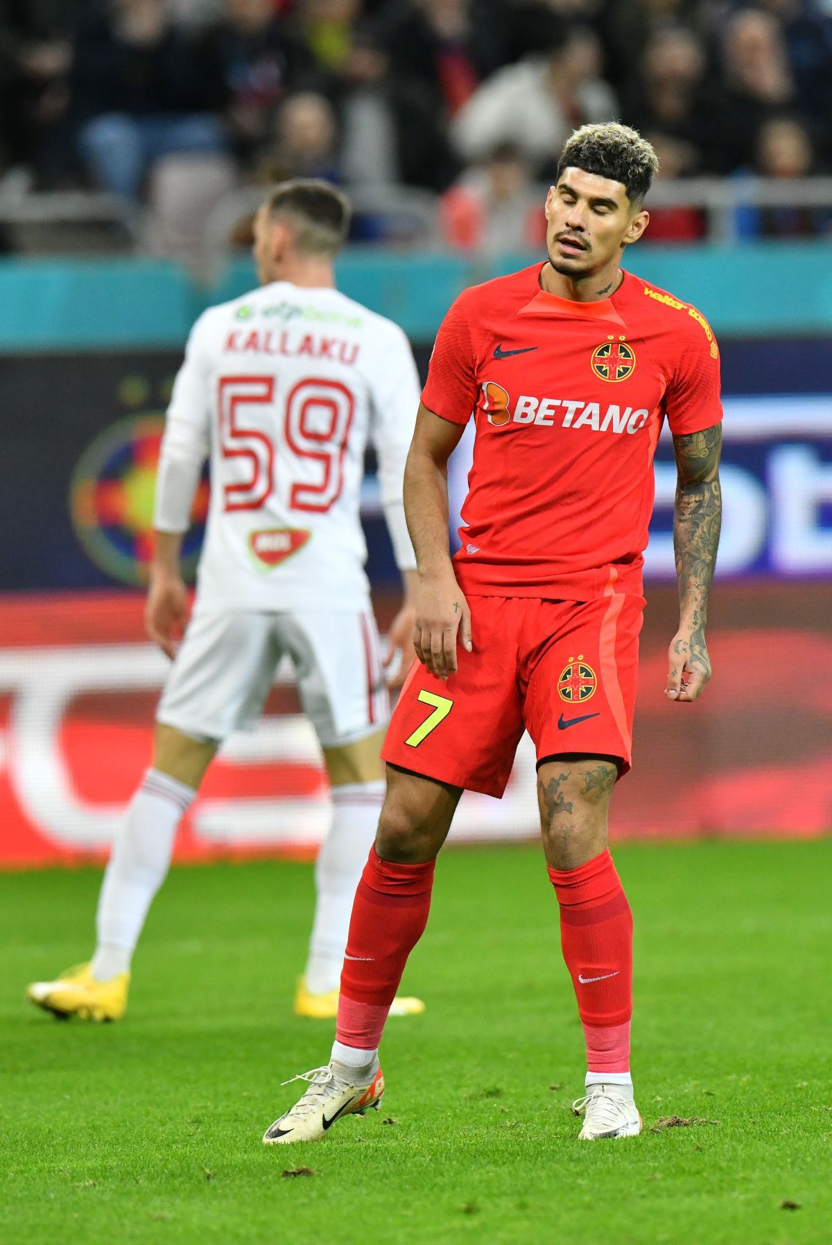 Notele GSP după FCSB - Sepsi 1-0 » Miculescu, falimentar ca atacant central + fostul mijlocaș al roș-albaștrilor a impresionat