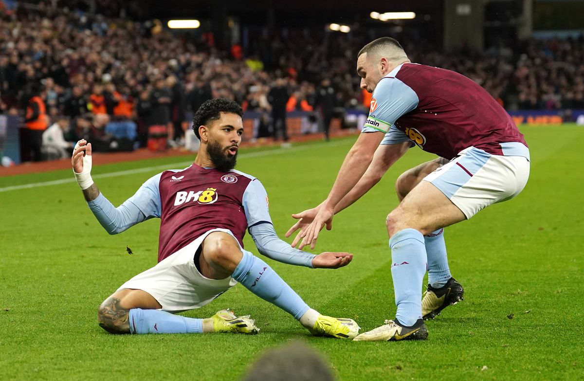 Aston Villa - Manchester United