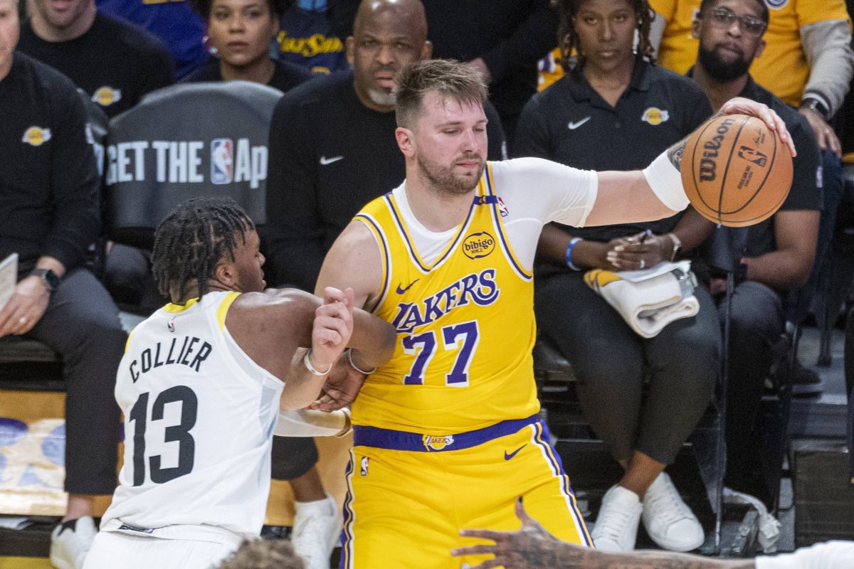 Luka Doncic a debutat la LA Lakers