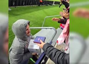 Pasiunea curioasă a lui Antoine Griezmann » Incredibil ce i-a dat un fan în schimbul tricoului!