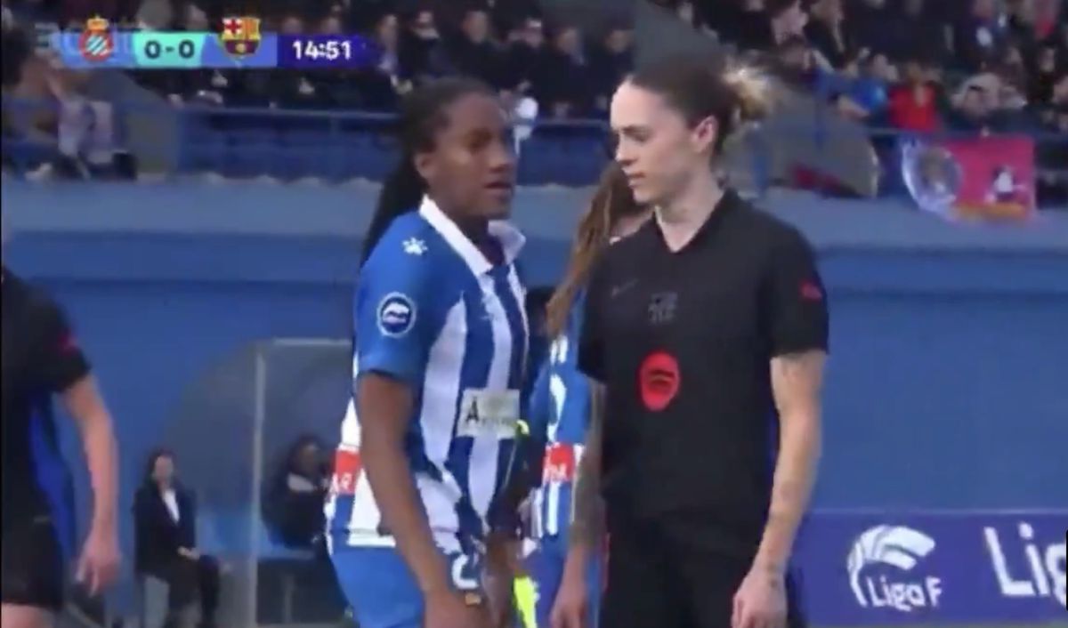 Scandalos! Fotbalista Barcelonei a atins adversara cu mâna între picioare, apoi i-a pus o întrebare șocantă!