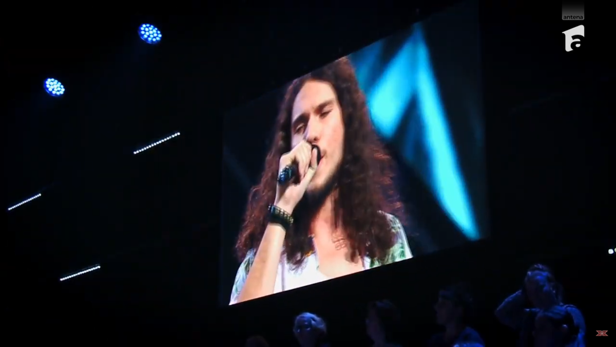 Fiul fostului internațional a cântat la X Factor și a cucerit-o pe Delia: „Forță nebună!” » Și-a emoționat tatăl până la lacrimi și a primit 4 de DA