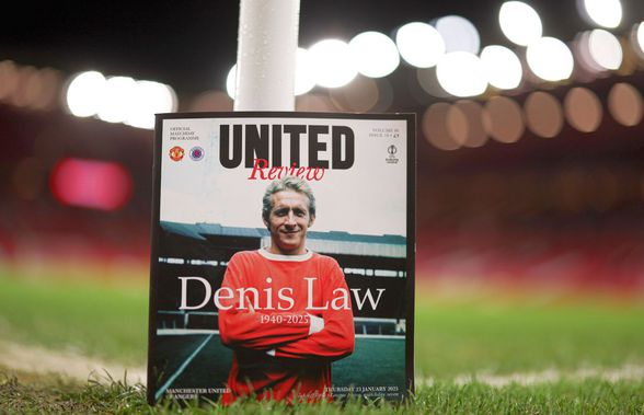 Mii de suporteri ai lui Manchester United s-au adunat pe „Old Trafford” pentru a-i aduce un omagiu lui Denis Law