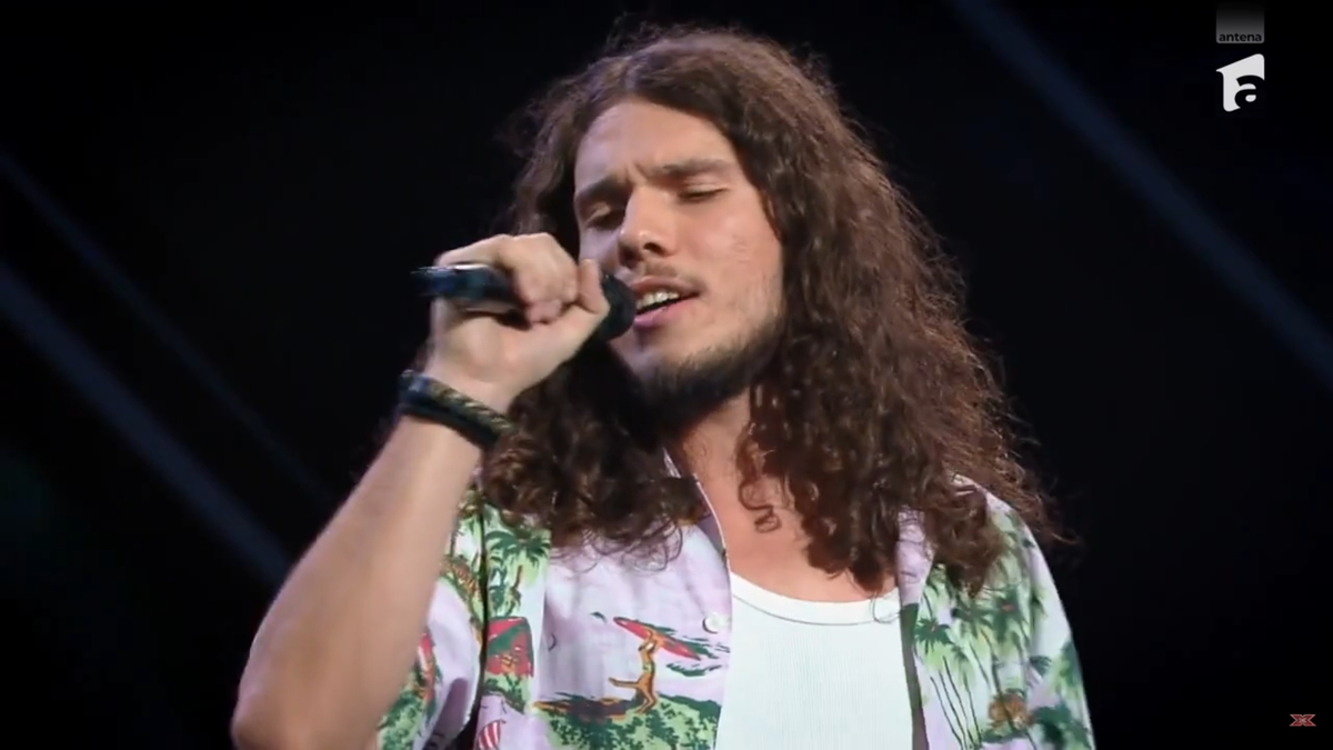 Fiul fostului internațional a cântat la X Factor și a cucerit-o pe Delia: „Forță nebună!” » Și-a emoționat tatăl până la lacrimi și a primit 4 de DA