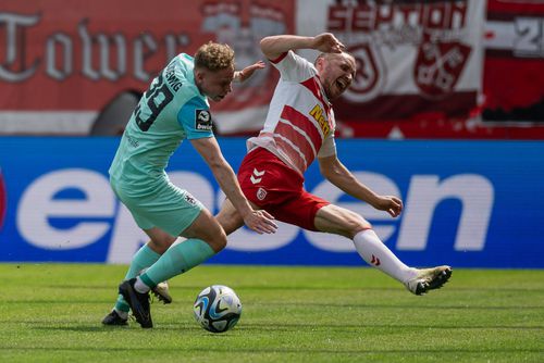 Ultimele ore ale perioadei de mercato din această iarnă au adus nu mai puțin de 13 mutări oficializate de cluburile din Superliga. CFR Cluj a cedat 4 jucători.