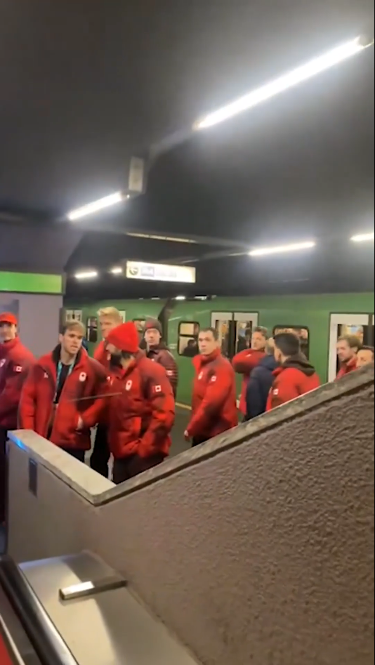 Au părăsit Satul Olimpic pentru a se caza la un hotel de 5 stele! Susțin că nu este vorba despre lux, ci despre performanță