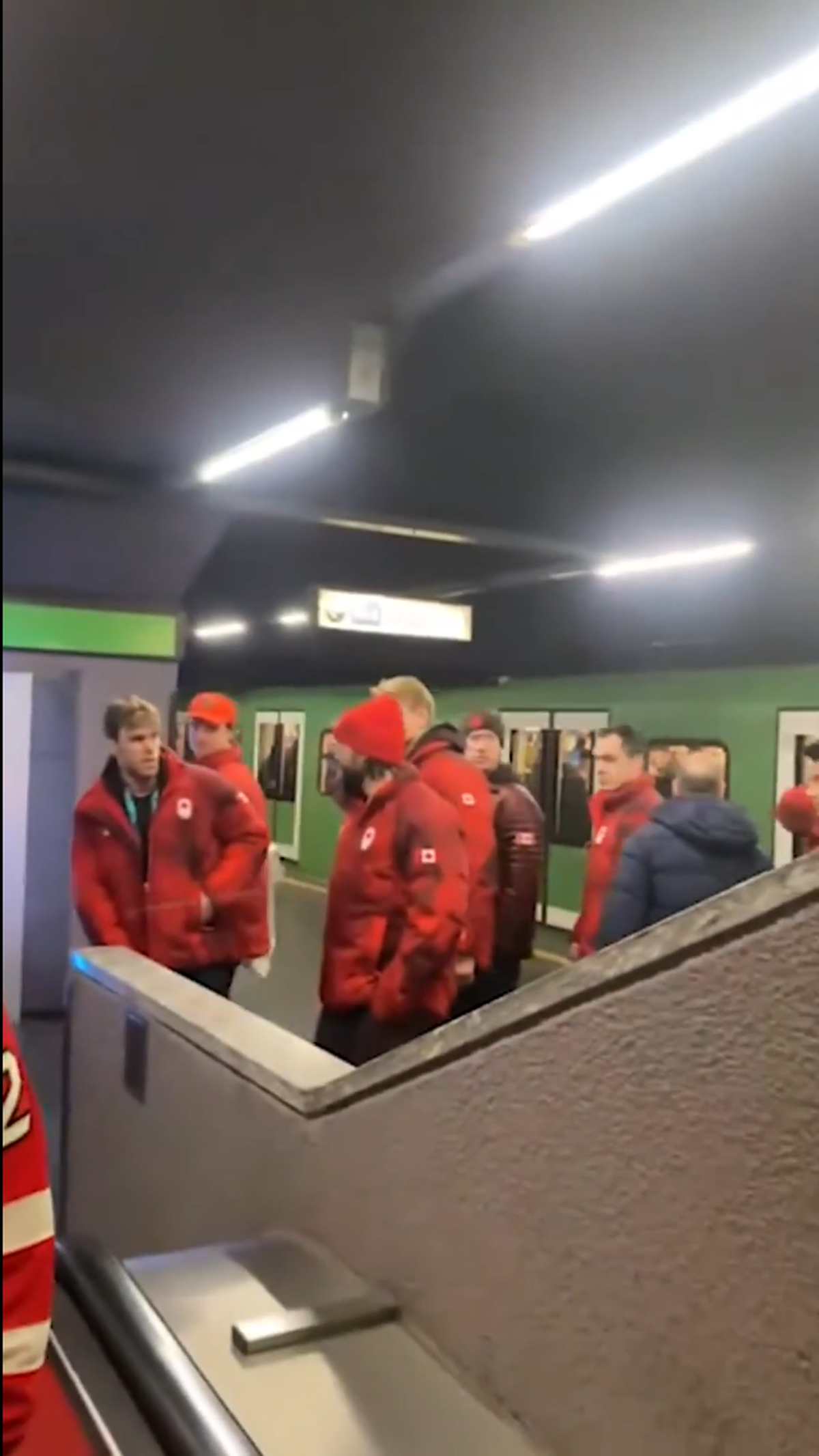 Au părăsit Satul Olimpic pentru a se caza la un hotel de 5 stele! Susțin că nu este vorba despre lux, ci despre performanță