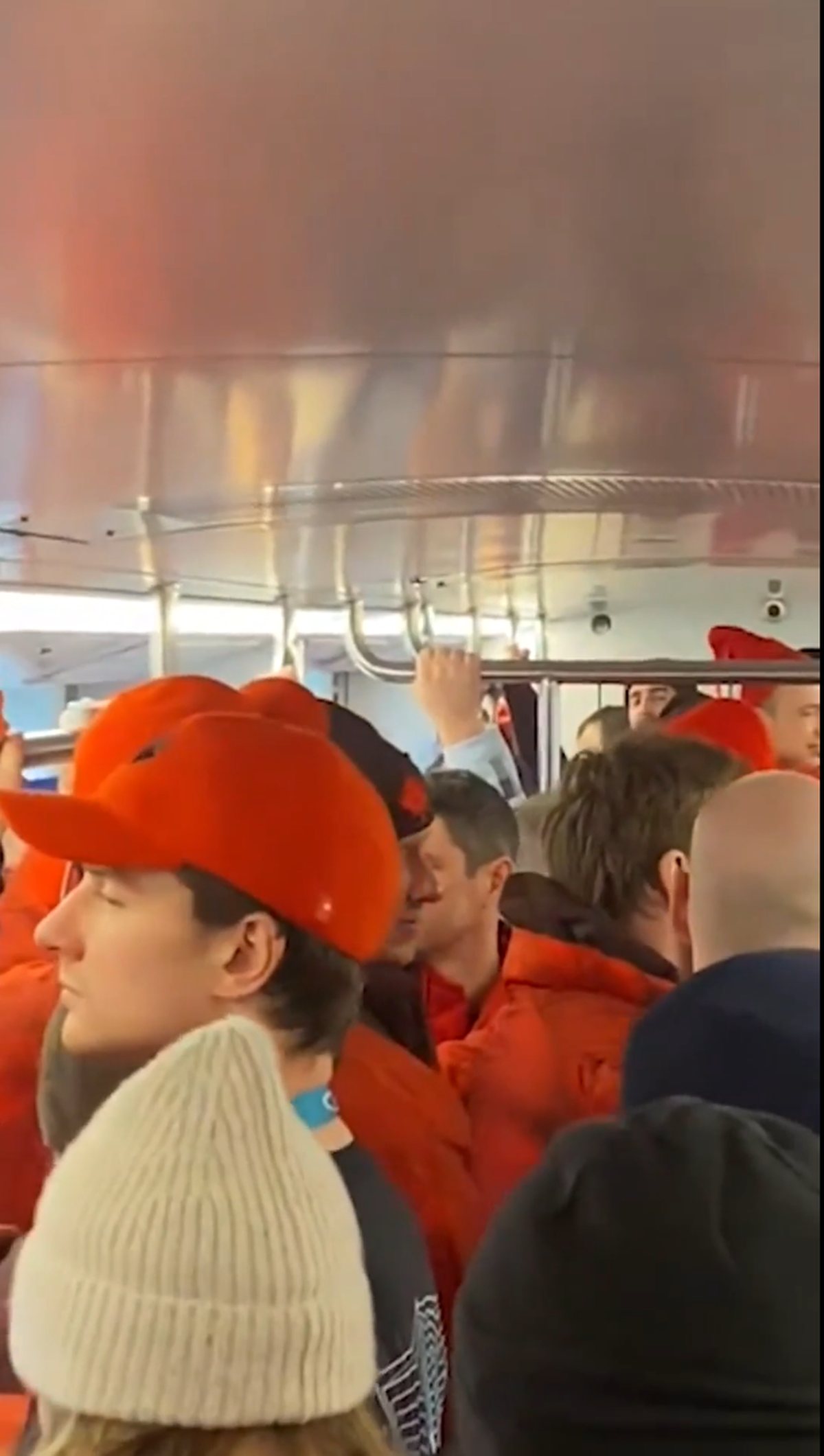 Au părăsit Satul Olimpic pentru a se caza la un hotel de 5 stele! Susțin că nu este vorba despre lux, ci despre performanță