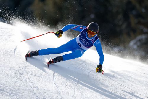 Christof Innerhofer în acțiune în proba de super-G la JO Milano Cortina 2026 Foto: Guliver/GettyImages