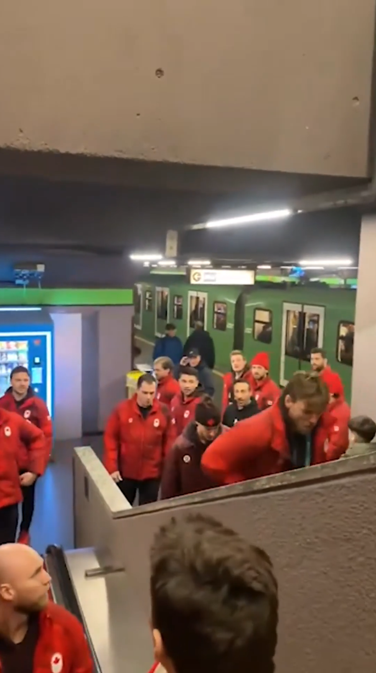 Au părăsit Satul Olimpic pentru a se caza la un hotel de 5 stele! Susțin că nu este vorba despre lux, ci despre performanță