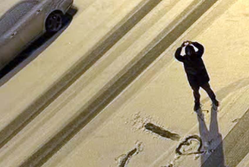 Între două goluri, Bîrligea își face timp și pentru gesturi romantice