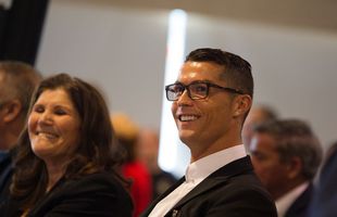 Ronaldo, departe de problemele din Italia » Starul lui Juventus se află în Portugalia pentru a avea grijă de mama sa