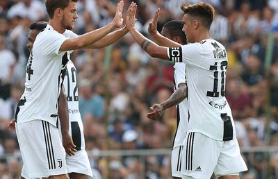 CORONAVIRUS / Rugani, de la Juventus, a fost diagnosticat cu coronavirus. În urmă cu trei zile a stat alături de Ronaldo și ceilalți colegi la meciul cu Inter Milano