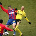Orașul Brașov are în acest moment două echipe care se luptă pentru promovarea în Liga 2: Corona Brașov, echipă susținută de autorități, și SR Brașov, formația fanilor.