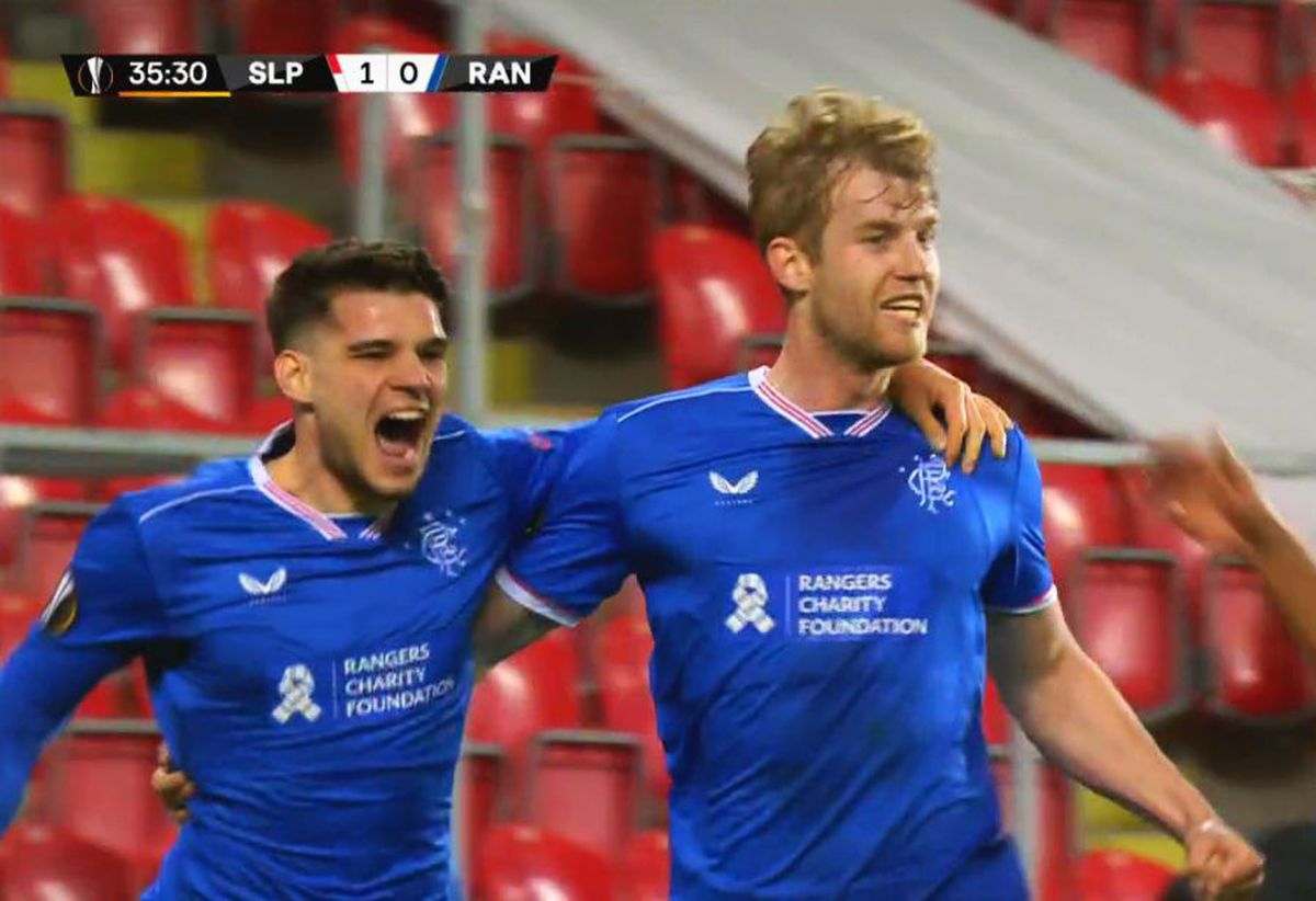 Ianis Hagi, pasă de gol în Rangers - Slavia / FOTO: Captură TV @Telekom Sport