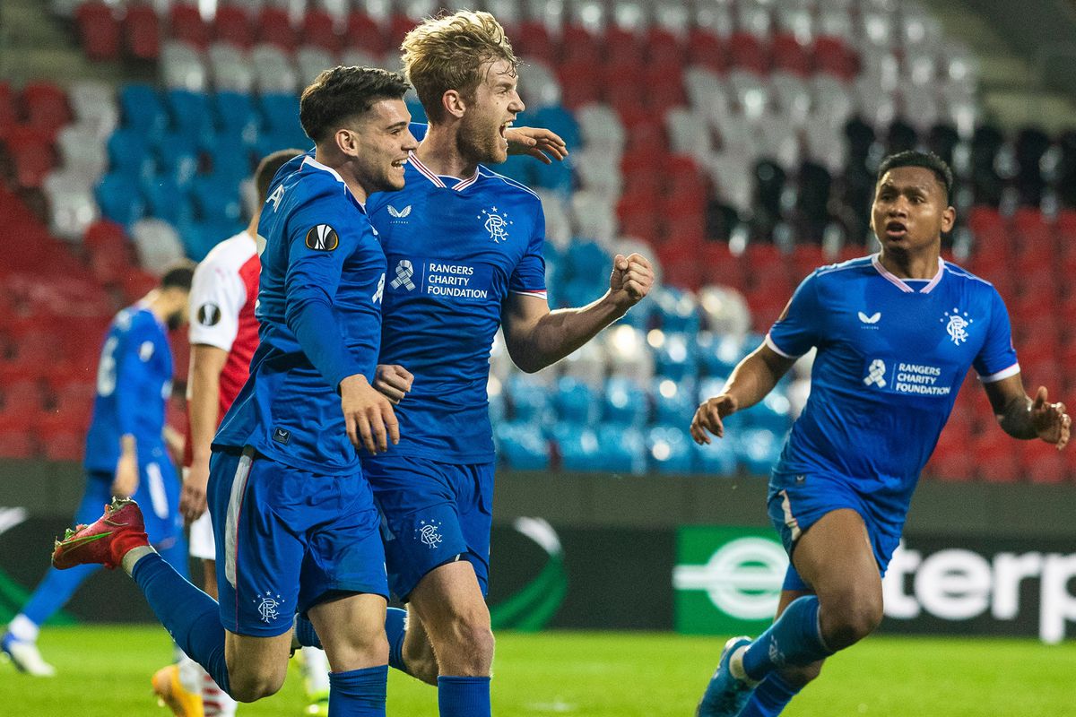 VIDEO + FOTO „Vulpoiul” Ianis Hagi, pasă de gol în Slavia Praga - Rangers! Cum i-a păcălit pe cehi