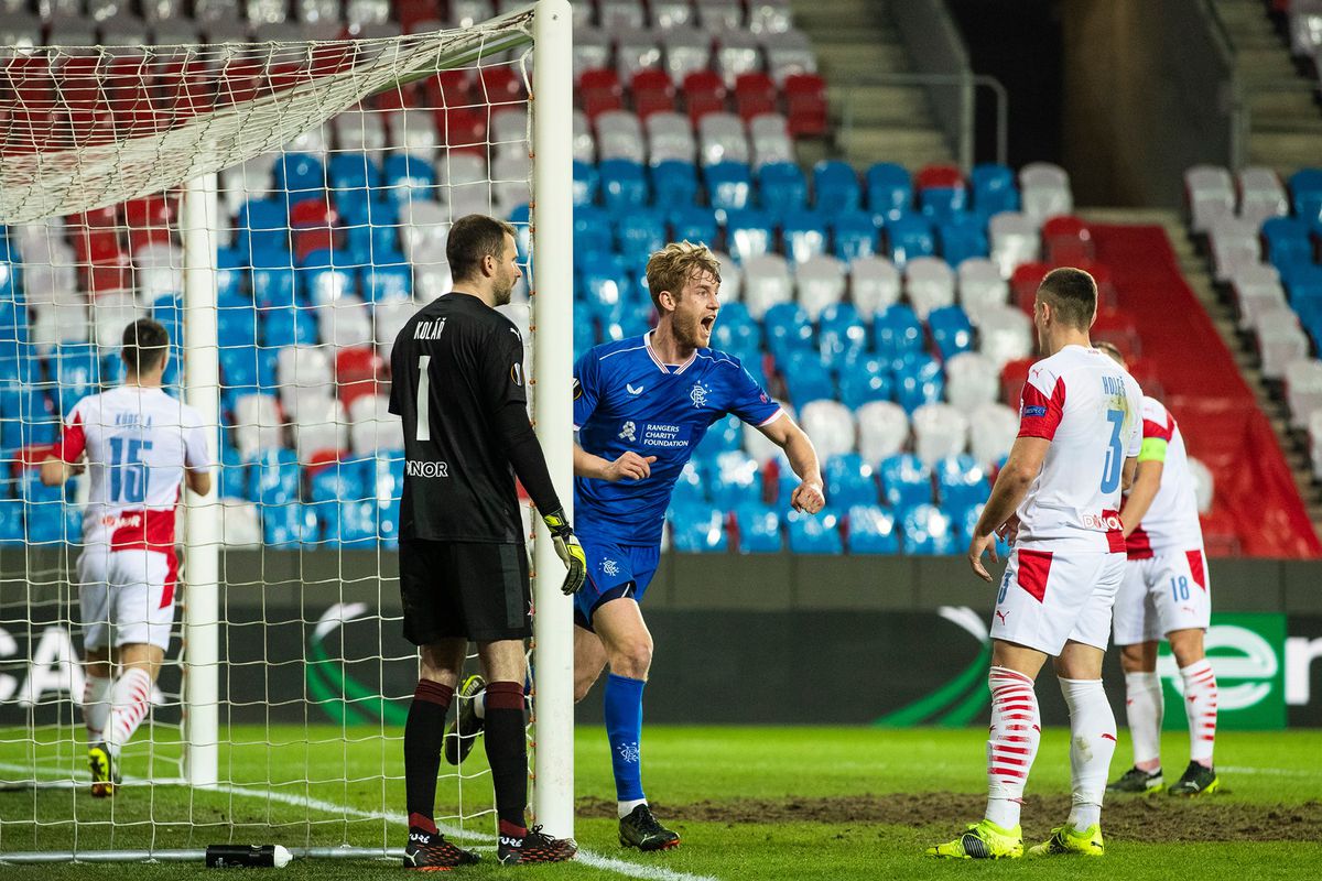 VIDEO + FOTO „Vulpoiul” Ianis Hagi, pasă de gol în Slavia Praga - Rangers! Cum i-a păcălit pe cehi