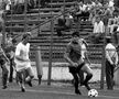 Stănescu vs. Iovan în Steaua - Dinamo  (foto: arhiva GSP)