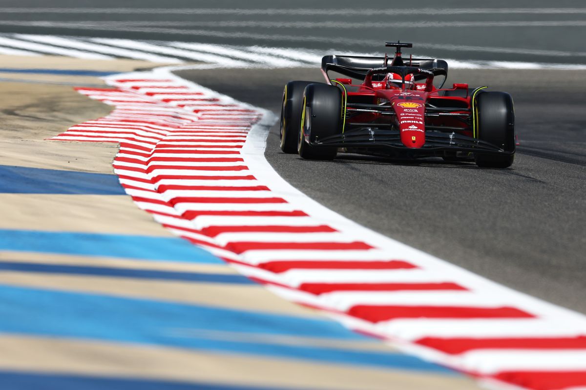 „Ambiția noastră e clară: trebuie să devenim campioni!” » 2022, anul în care Ferrari le detronează pe Mercedes și Red Bull?