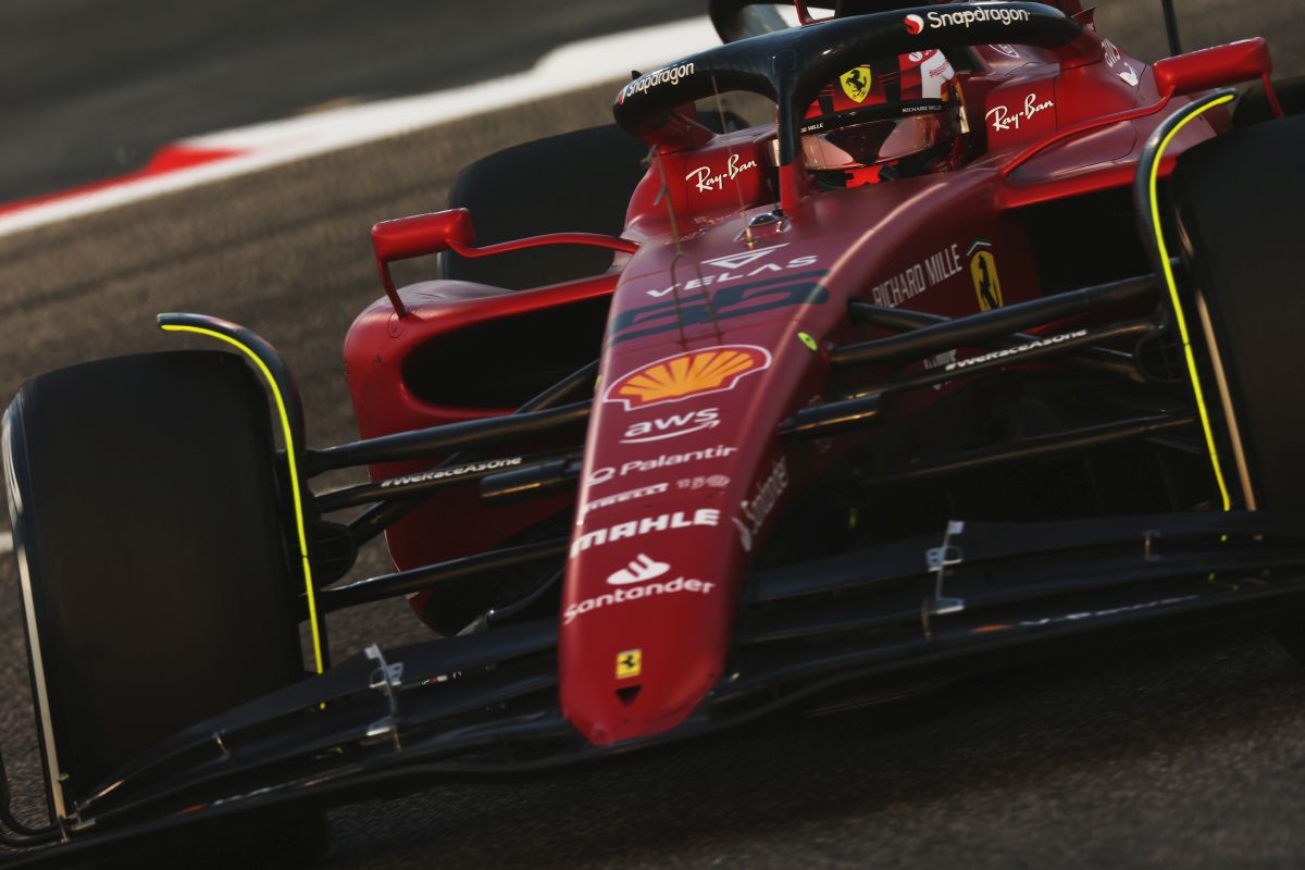 „Ambiția noastră e clară: trebuie să devenim campioni!” » 2022, anul în care Ferrari le detronează pe Mercedes și Red Bull?