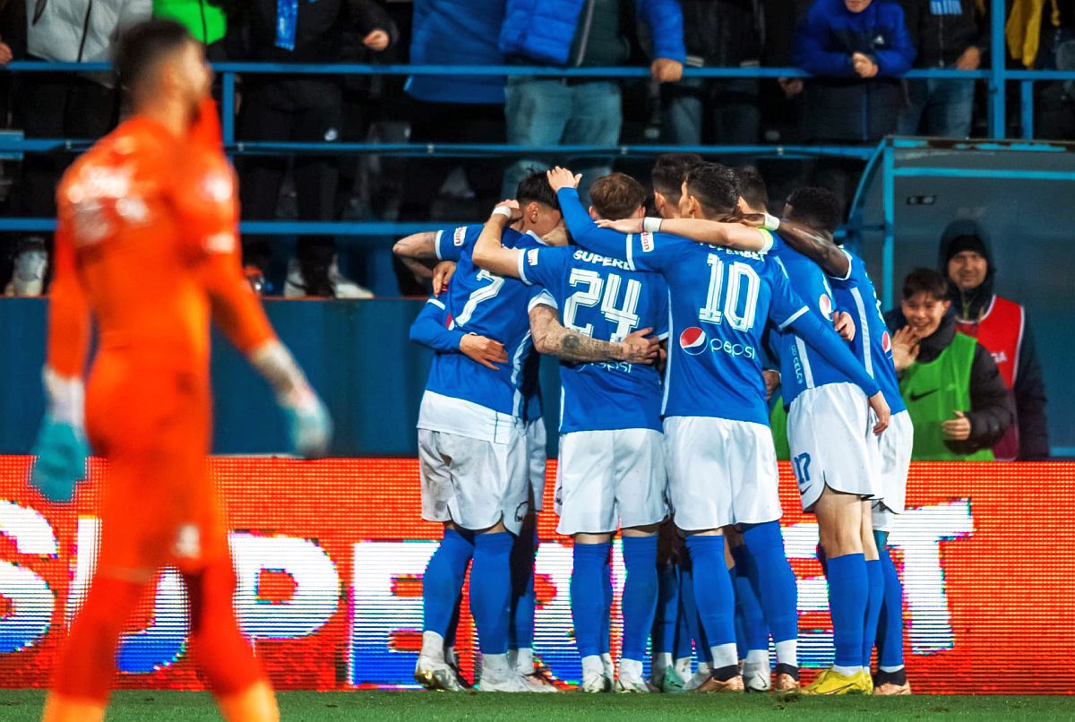 Farul câștigă sezonul regulat! „Rechinii” întorc rezultatul cu Rapid și intră de pe primul loc în play-off » Clasamentul ACUM