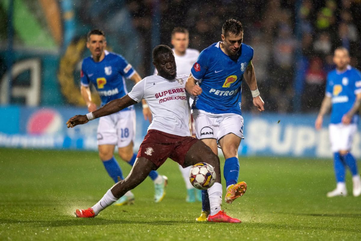 Play-off-ul mai are o singură necunoscută » Lupta la titlu se anunță explozivă: cum arată clasamentul după înjumătățire + programul complet