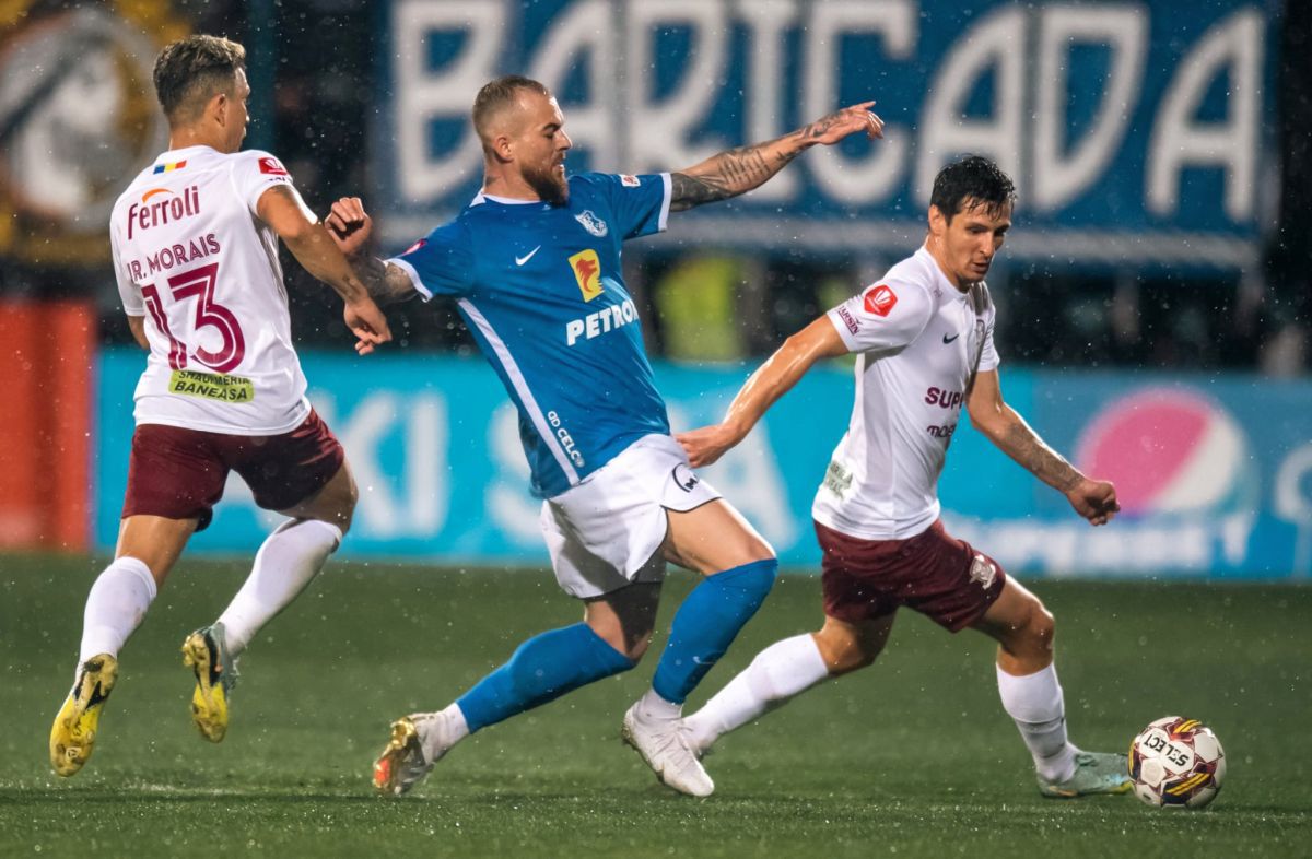 Farul câștigă sezonul regulat! „Rechinii” întorc rezultatul cu Rapid și intră de pe primul loc în play-off » Clasamentul ACUM
