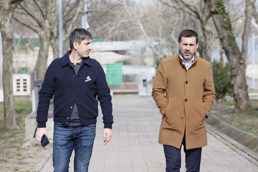 Pe străzile din București cu Zeljko Kopic: „Vreau să învăț limba română”. Ce a răspuns când a fost întrebat dacă Dinamo evită și barajul și cum își vede viitorul în alb-roșu