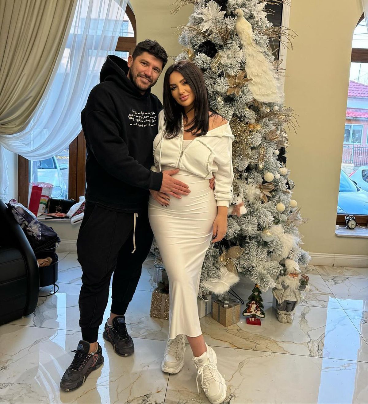 Cristi Tănase a devenit tată » Soția fostului fotbalist, Adina Maria, a născut: „Totul!”