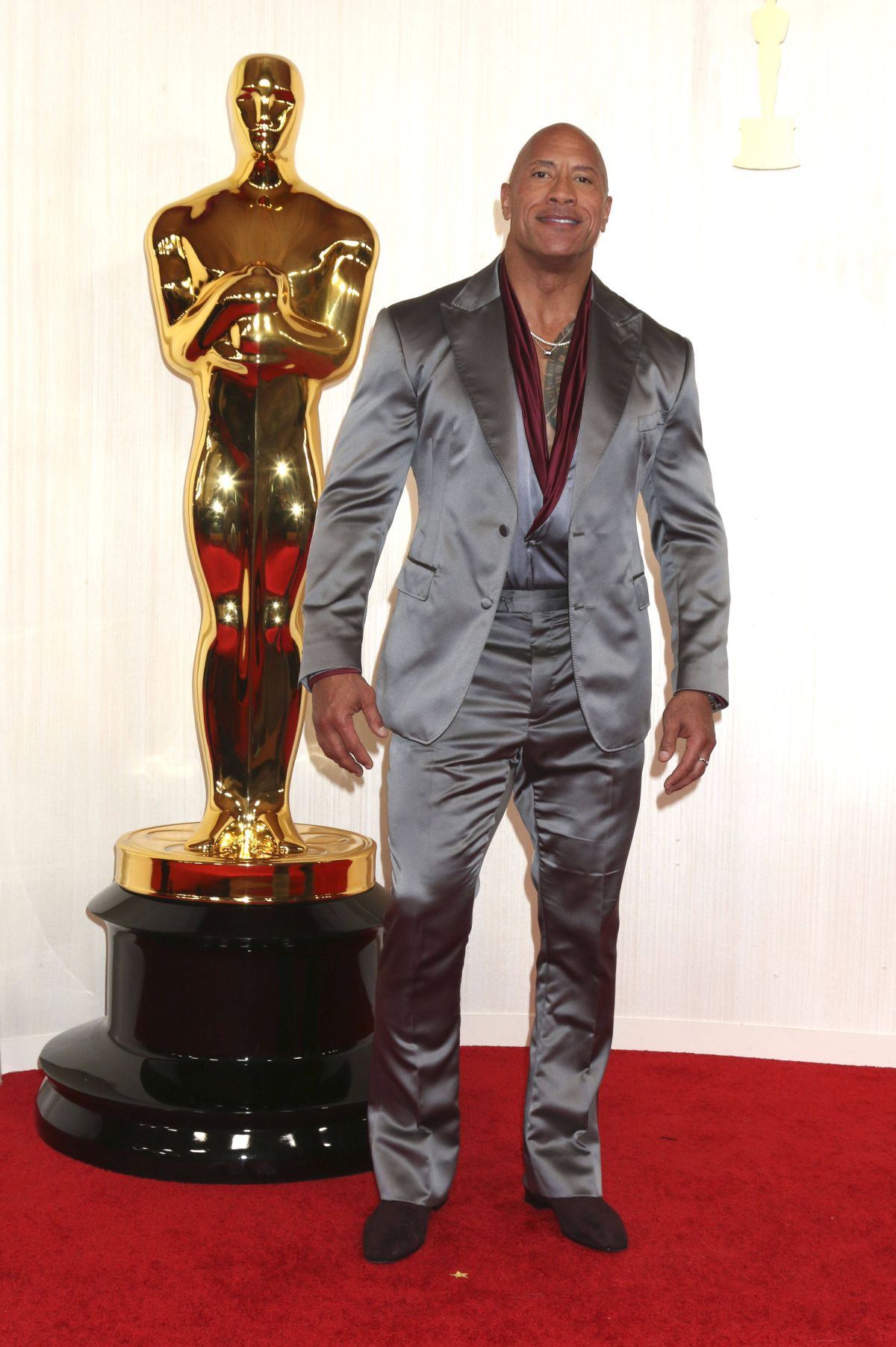 John Cena, în „plicul gol” la Gala Premiilor Oscar 2024! De ce a apărut fostul wrestler dezbrăcat pe scenă