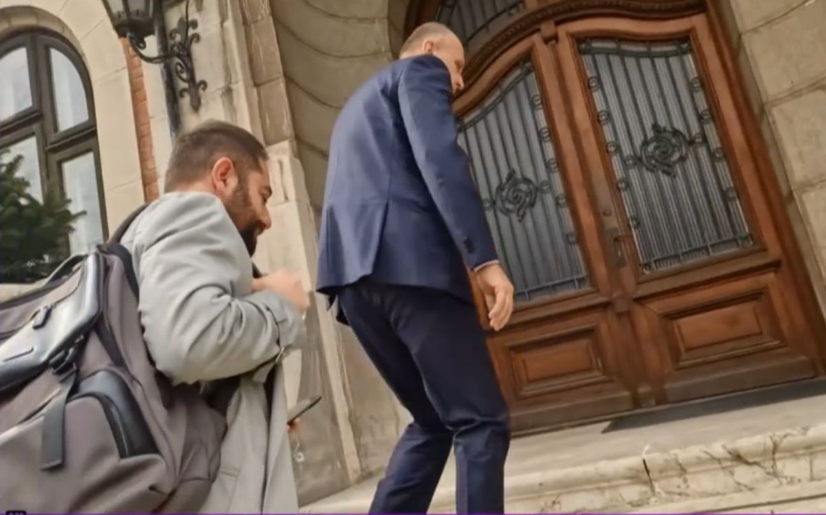 Se pregătește de alegeri? Dan Șucu, apariție surpriză la sediul unui partid + Ce a spus la ieșire