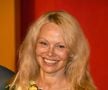 Pamela Anderson la Premiile Oscar 2024 (foto: Imago)