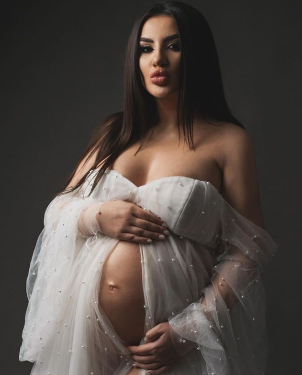 În plin divorț de Cristi „Dodel” Tănase, Adina Maria a pozat provocator: „Minunato!”