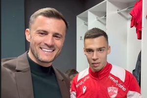 Devine tradiție?! Nicolescu s-a filmat din nou cu un titular de la Dinamo: „Pentru cei care vă întrebați..”