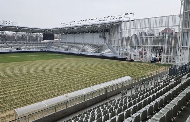 Se schimbă gazonul în „casa” lui Dinamo: imaginile publicate