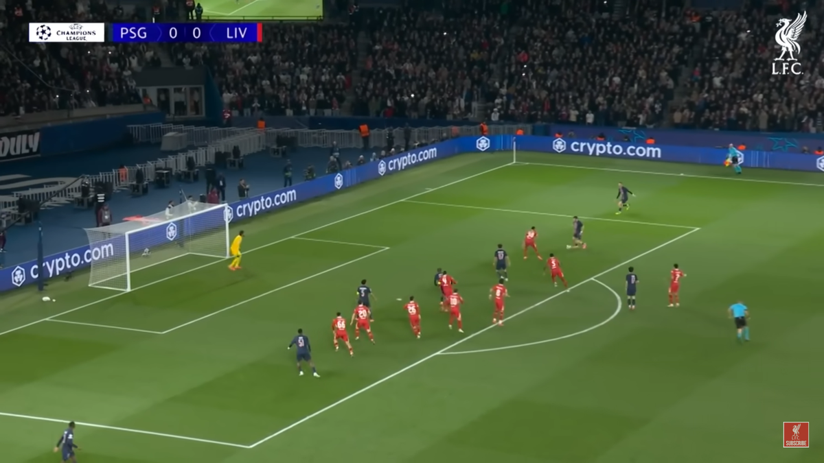 Golul anulat al lui Kvaratskhelia în PSG - Liverpool