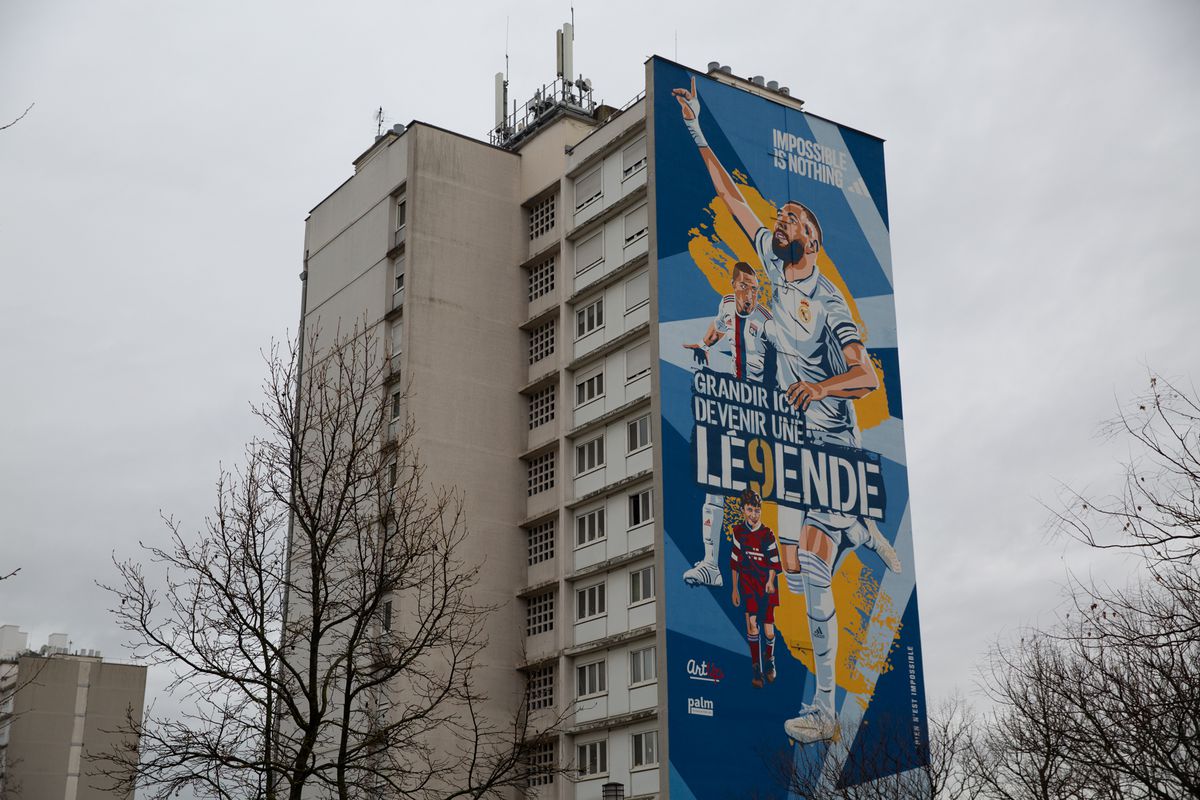 Karim Benzema, eroul din Lyon care și-a depășit condiția » GSP a vizitat casa din cartierul rău famat în care s-a născut Balonul de Aur