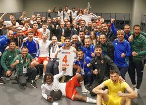 Românii din Turcia, victorie uriașă cu om în minus pe terenul lui Besiktas! Maxim, printre cei mai buni