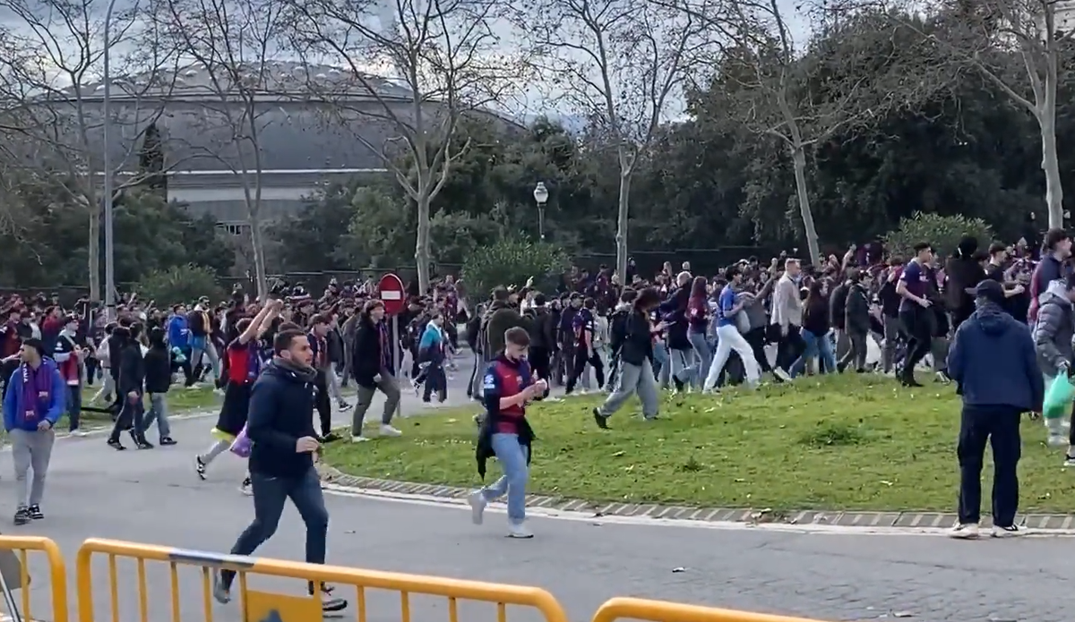 Bătaie Barcelona - Benfica