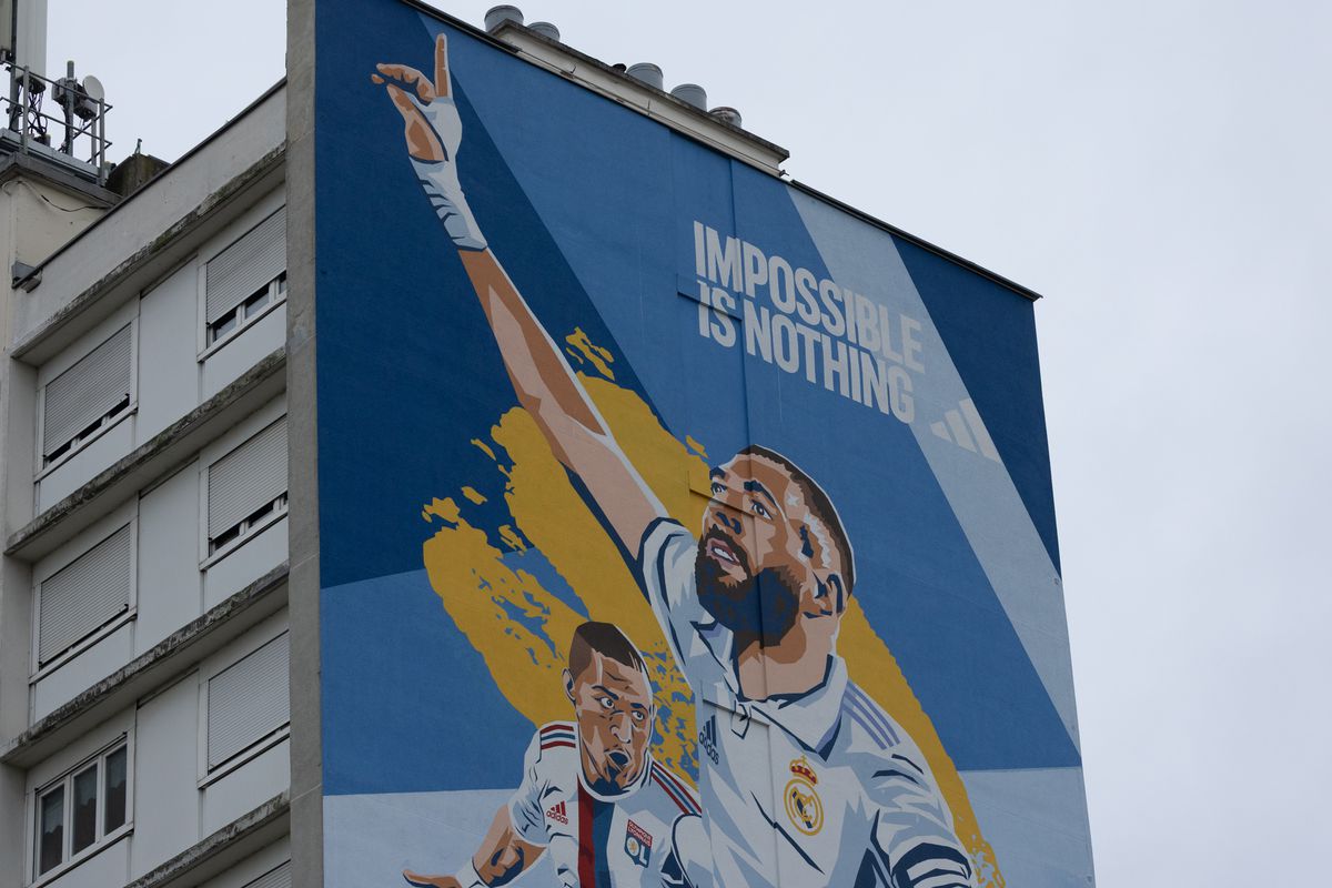 Karim Benzema, eroul din Lyon care și-a depășit condiția » GSP a vizitat casa din cartierul rău famat în care s-a născut Balonul de Aur