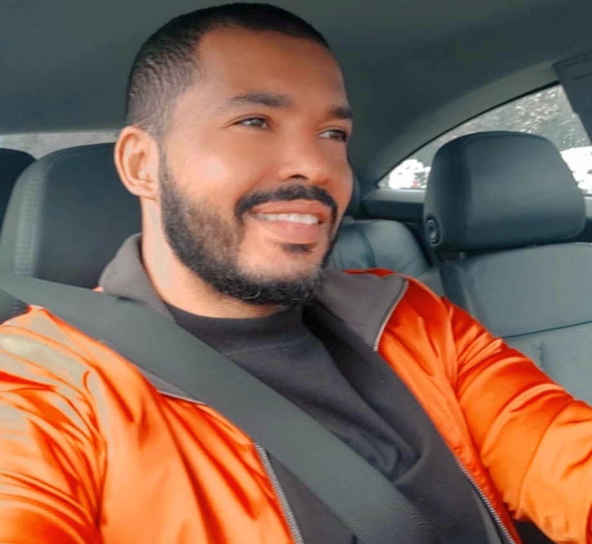 Nasser Menassel, francezul din Grenoble îndrăgostit de România