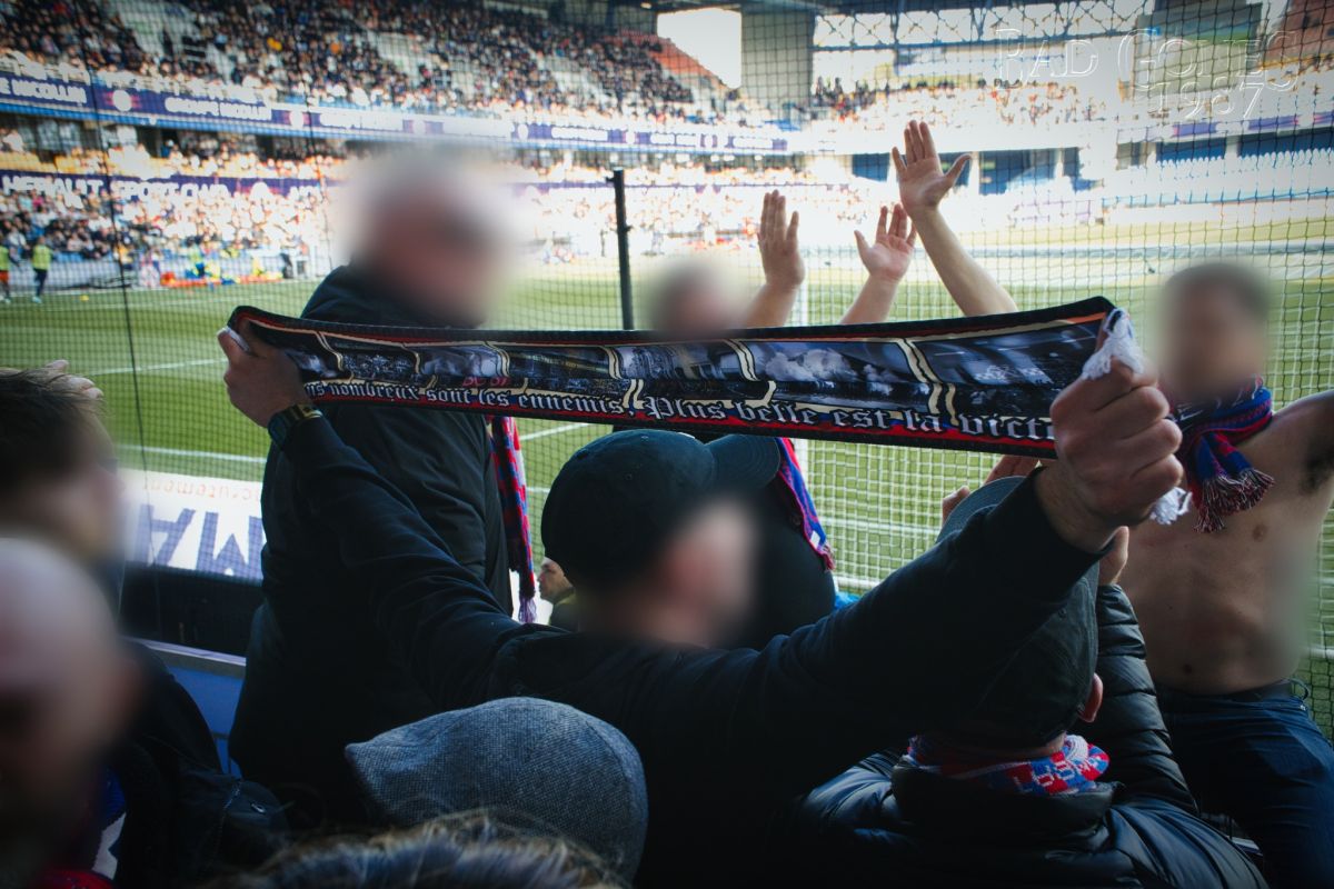 „Probleme cu rasismul, violența, convingeri de dreapta” » Ce o așteaptă pe FCSB la Lyon! I-am întrebat pe jurnaliștii locali despre latura întunecată a francezilor