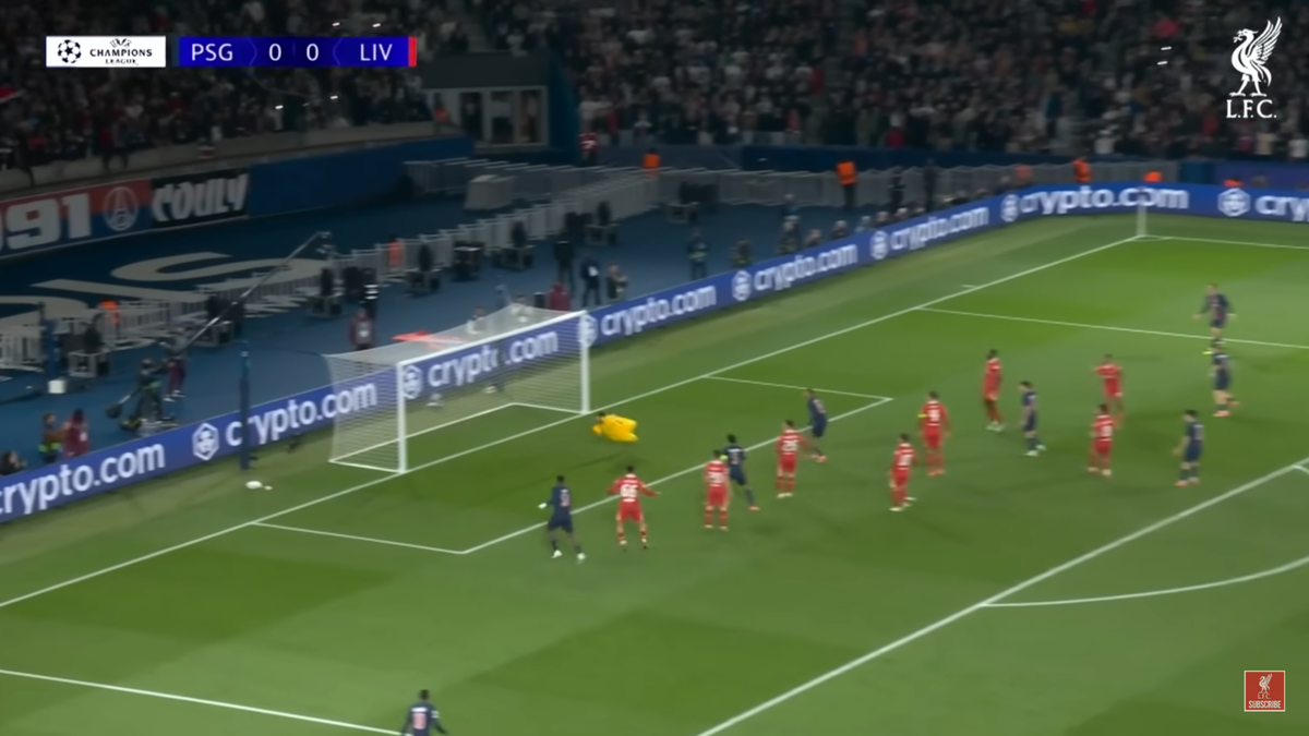 Golul anulat al lui Kvaratskhelia în PSG - Liverpool