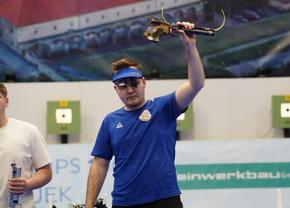 O nouă medalie la Campionatele Europene de Tir! Campion mondial la juniori, Luca Joldea a urcat pe podium după o luptă fantastică