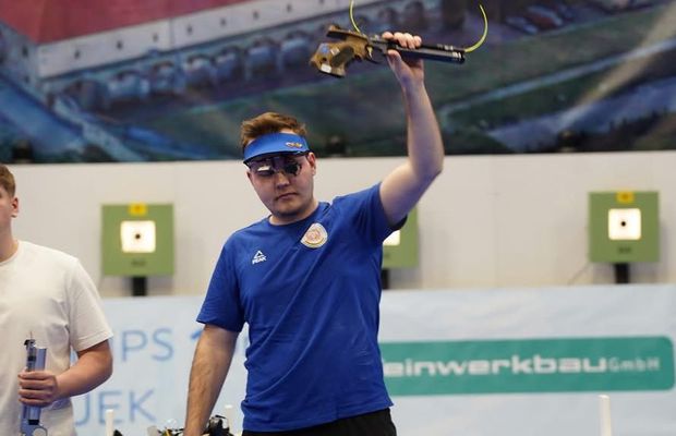 O nouă medalie la Campionatele Europene de Tir! Campion mondial la juniori, Luca Joldea a urcat pe podium după o luptă fantastică