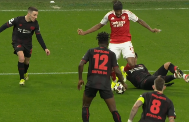 Se întâmplă și în Liga Campionilor! Faza de la care a pornit întreg scandalul: „Cum să fie ăsta penalty?”