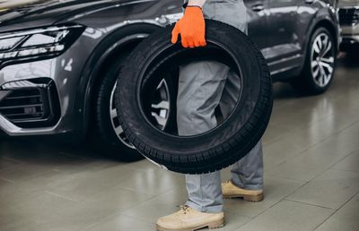 Este greșit să păstrezi anvelopele de vară mai mult de 5 ani?