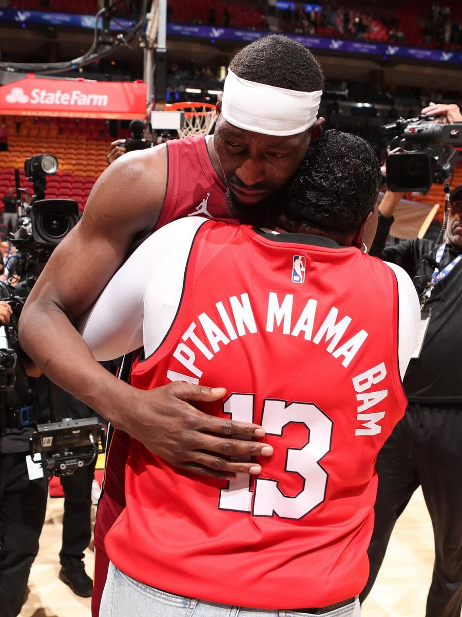 S-a scris istorie în baschet » Cu 83 de puncte înscrise, Bam Adebayo a devenit al doilea cel mai bun marcator într-un meci din NBA