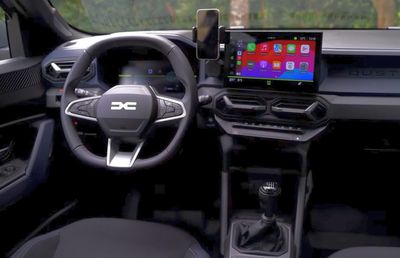 Dacia, planuri mari pentru 2030 » Ce se schimbă la modelele electrice și hibride în următorii ani